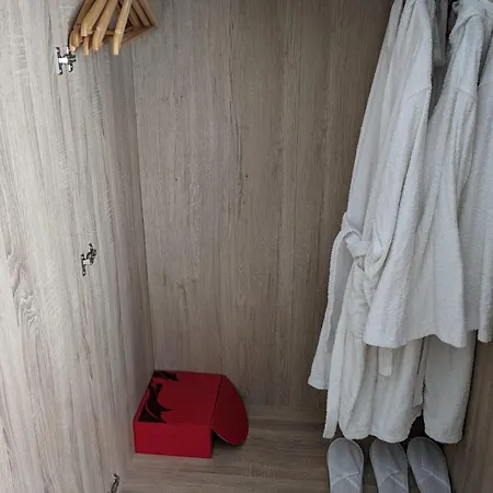 Дом отдыха Buen Estar, Piscina, Barbacoa, Jacuzzi En Valencia